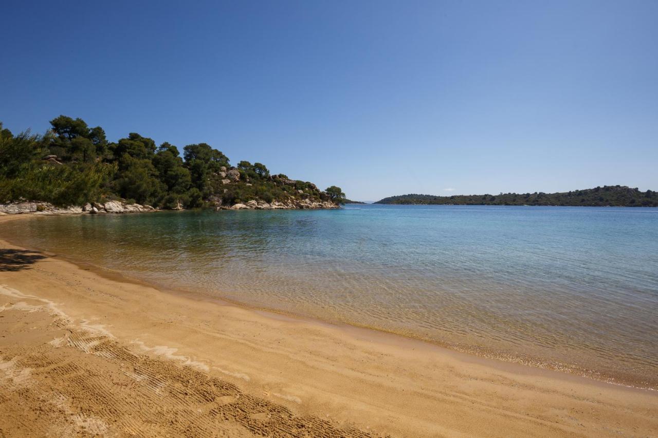 Sand Resort Ormos Panagias Bagian luar foto